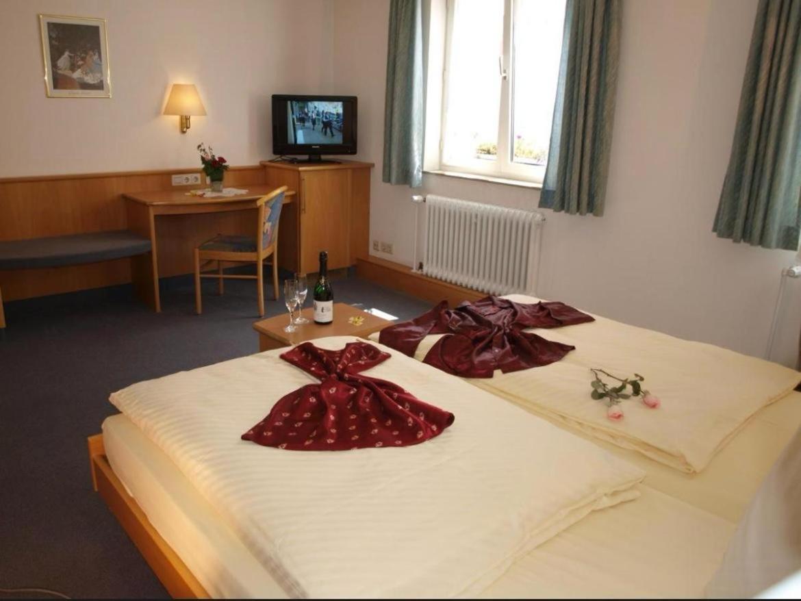 Hotel Gasthof Baeren Weingarten  Dış mekan fotoğraf