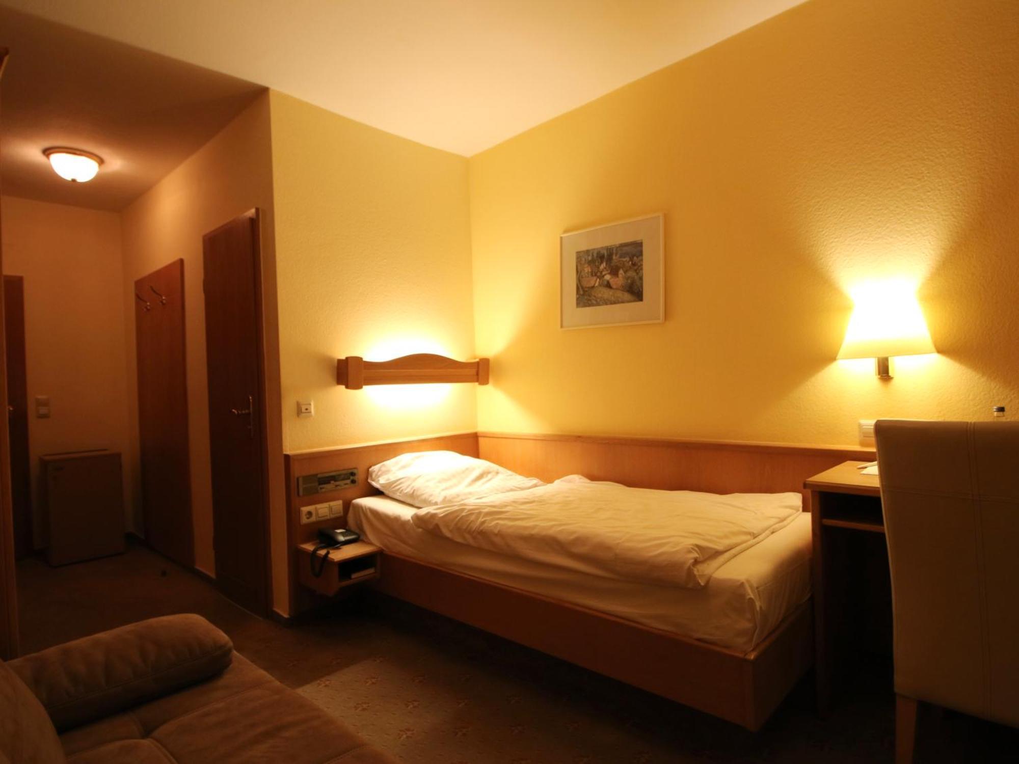 Hotel Gasthof Baeren Weingarten  Dış mekan fotoğraf