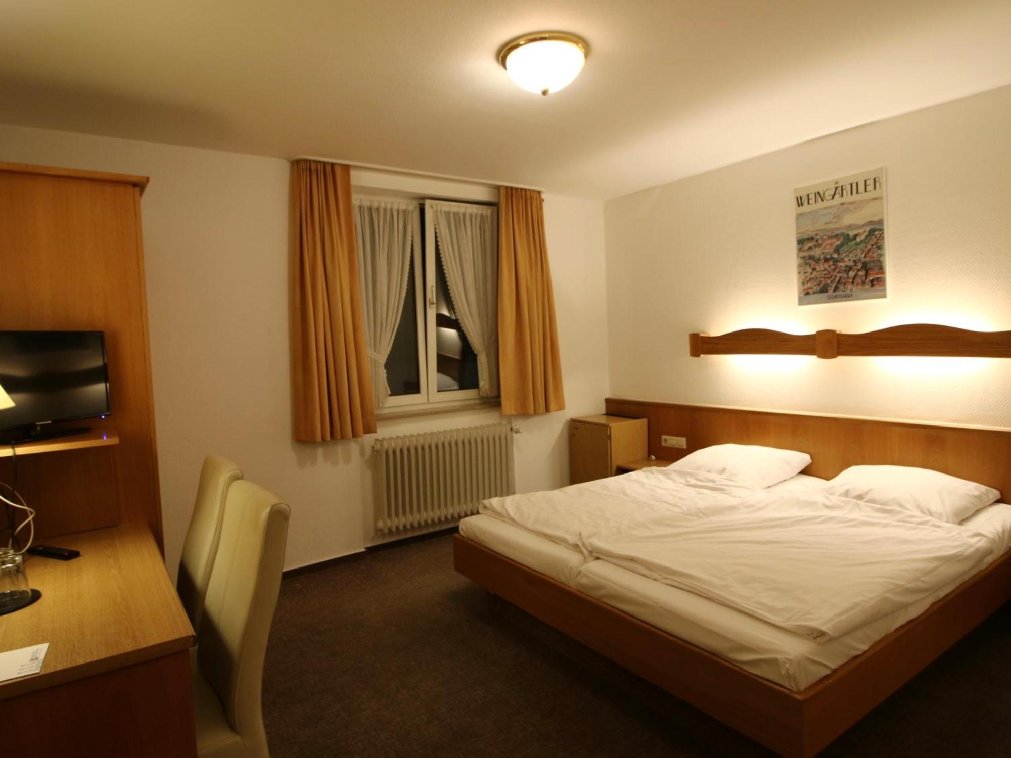Hotel Gasthof Baeren Weingarten  Dış mekan fotoğraf