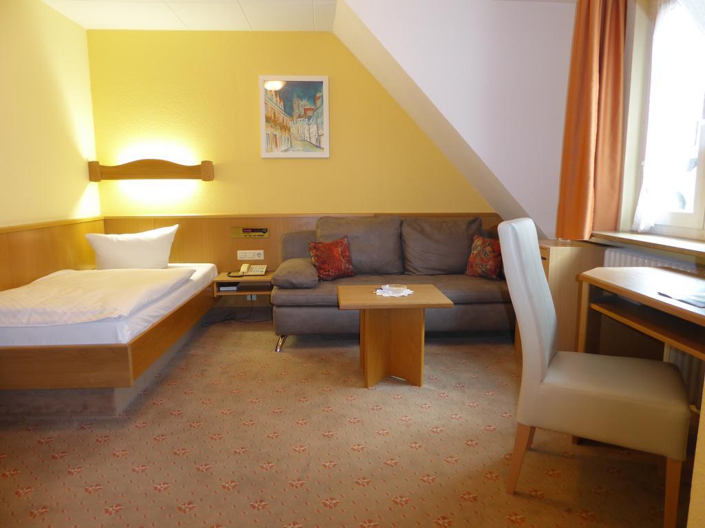 Hotel Gasthof Baeren Weingarten  Dış mekan fotoğraf
